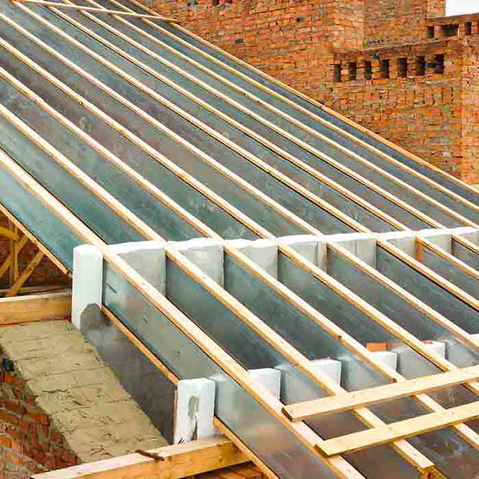 ravalement façades,couverture charpente isolation ravalement,gouttières zinc et PVC,toits en tuiles ardoises shingle bac acier,couvreur traditionnel,SG Rénov Pro 36 couvreur